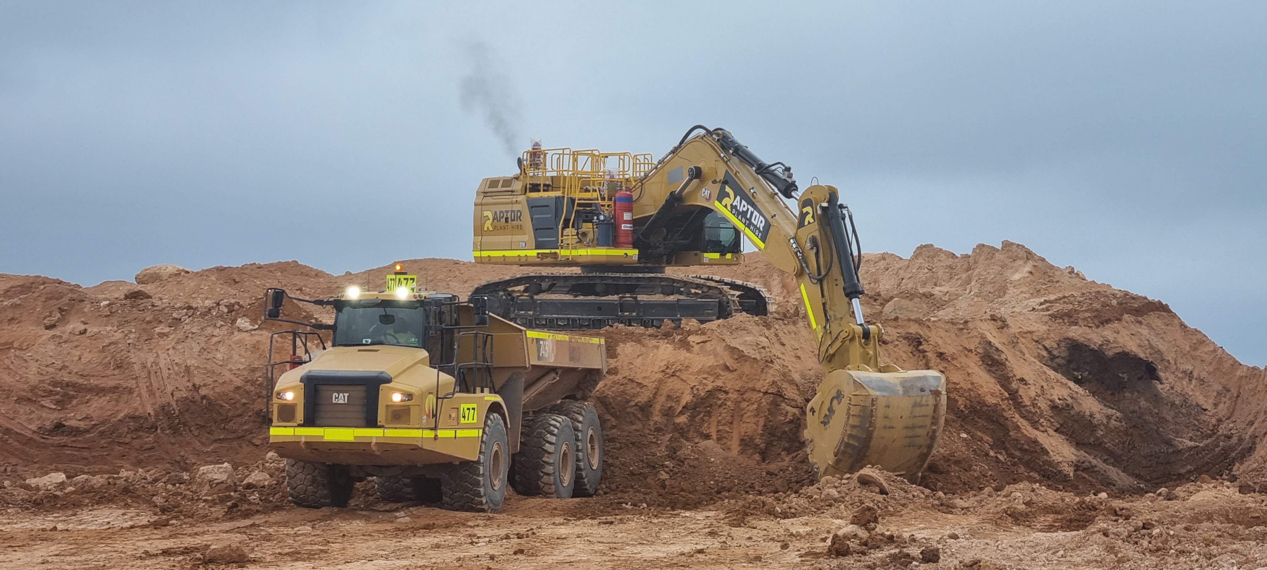 {alt=75T EXCAVATOR, height=1816, src=https://4532094.fs1.hubspotusercontent-na1.net/hubfs/4532094/20221201_072959.jpg, width=4032, max_width=4032, max_height=1816}