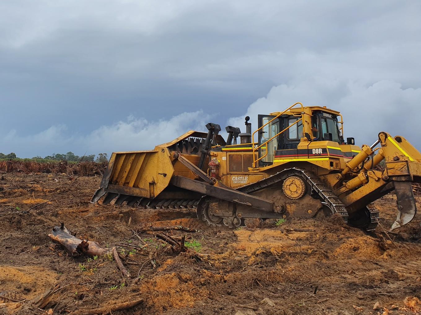 {alt=RAPTOR PLANT HIRE - DOZERS (2), height=1019, loading=lazy, max_height=1019, max_width=1359, size_type=auto, src=https://f.hubspotusercontent40.net/hubfs/4532094/RAPTOR%20PLANT%20HIRE%20-%20DOZERS%20(2).jpg, width=1359}